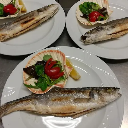 Da Fabiana, Ristorante E In Alta Langa Bed & Breakfast Bossolasco